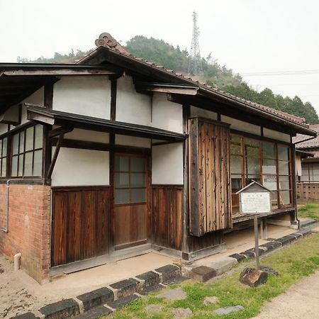 Вілла Japan'S Oldest Remaining Company Housing Асаґо Екстер'єр фото