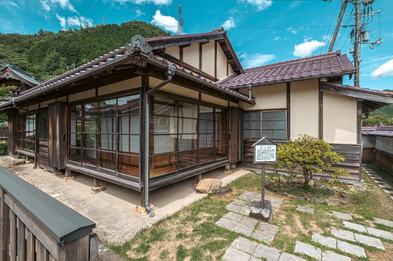 Вілла Japan'S Oldest Remaining Company Housing Асаґо Екстер'єр фото